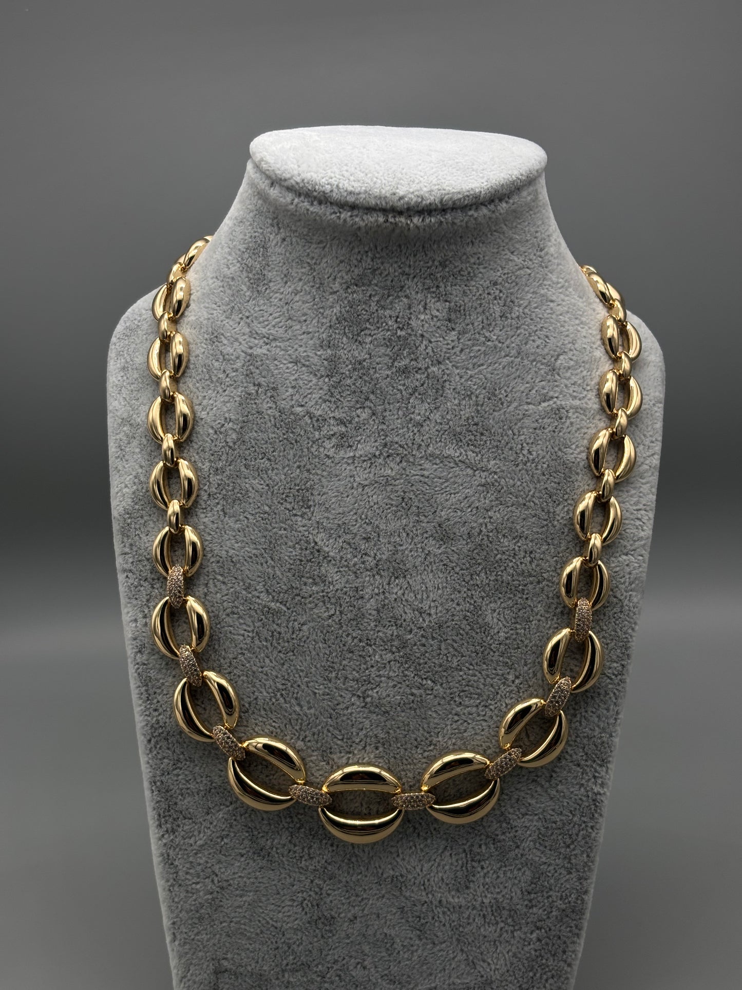 Absolute gold link necklace /cz