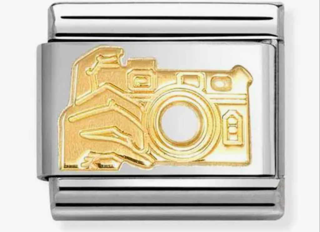 Nomination gold camera