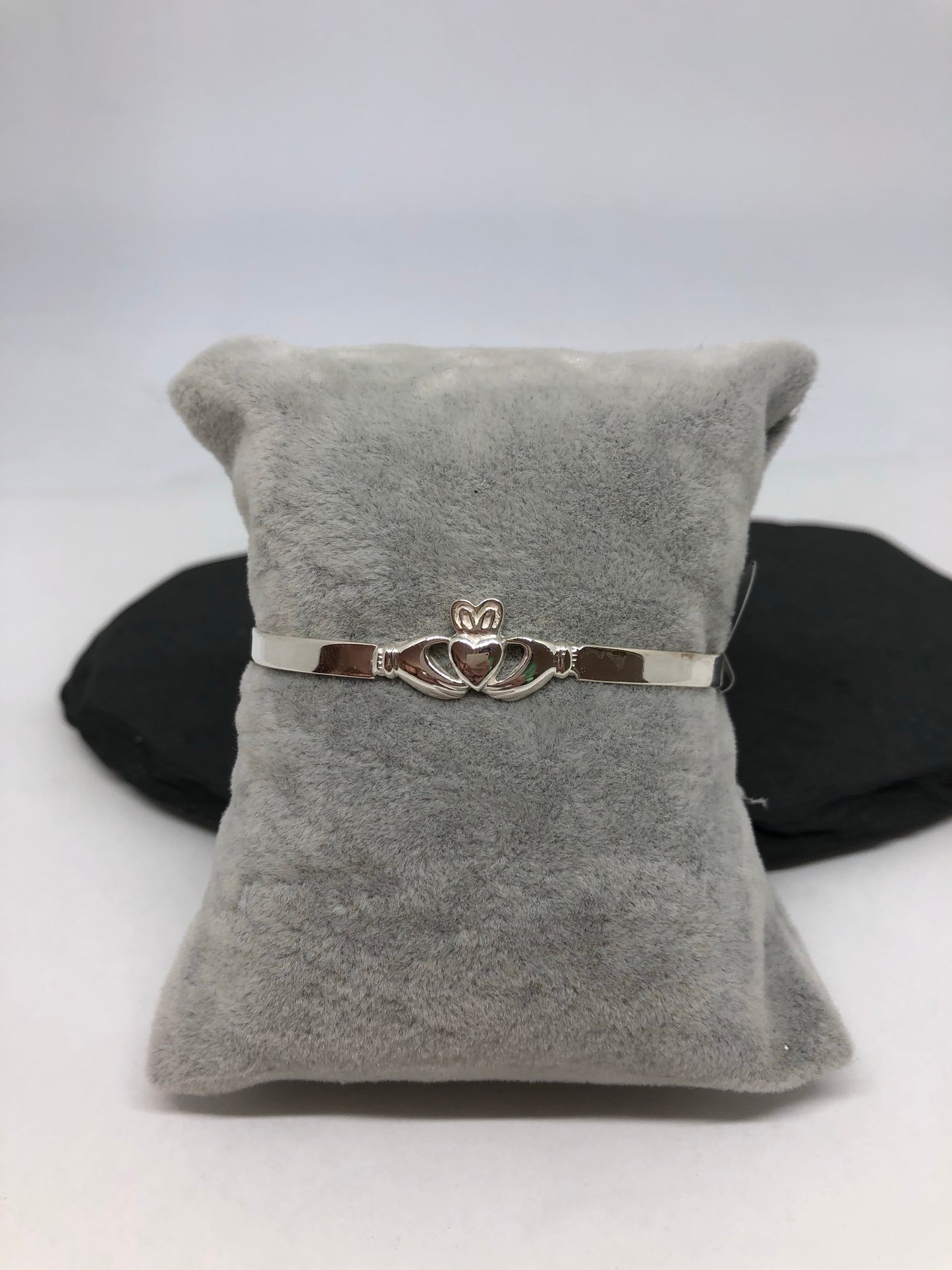 Sterling Silver Claddagh Baby Bangle 06