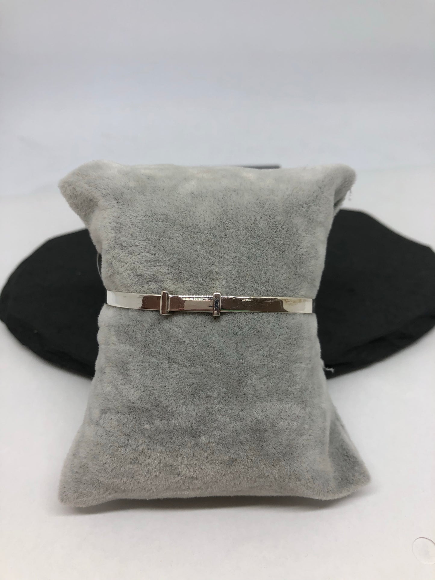 Sterling Silver Claddagh Baby Bangle 06