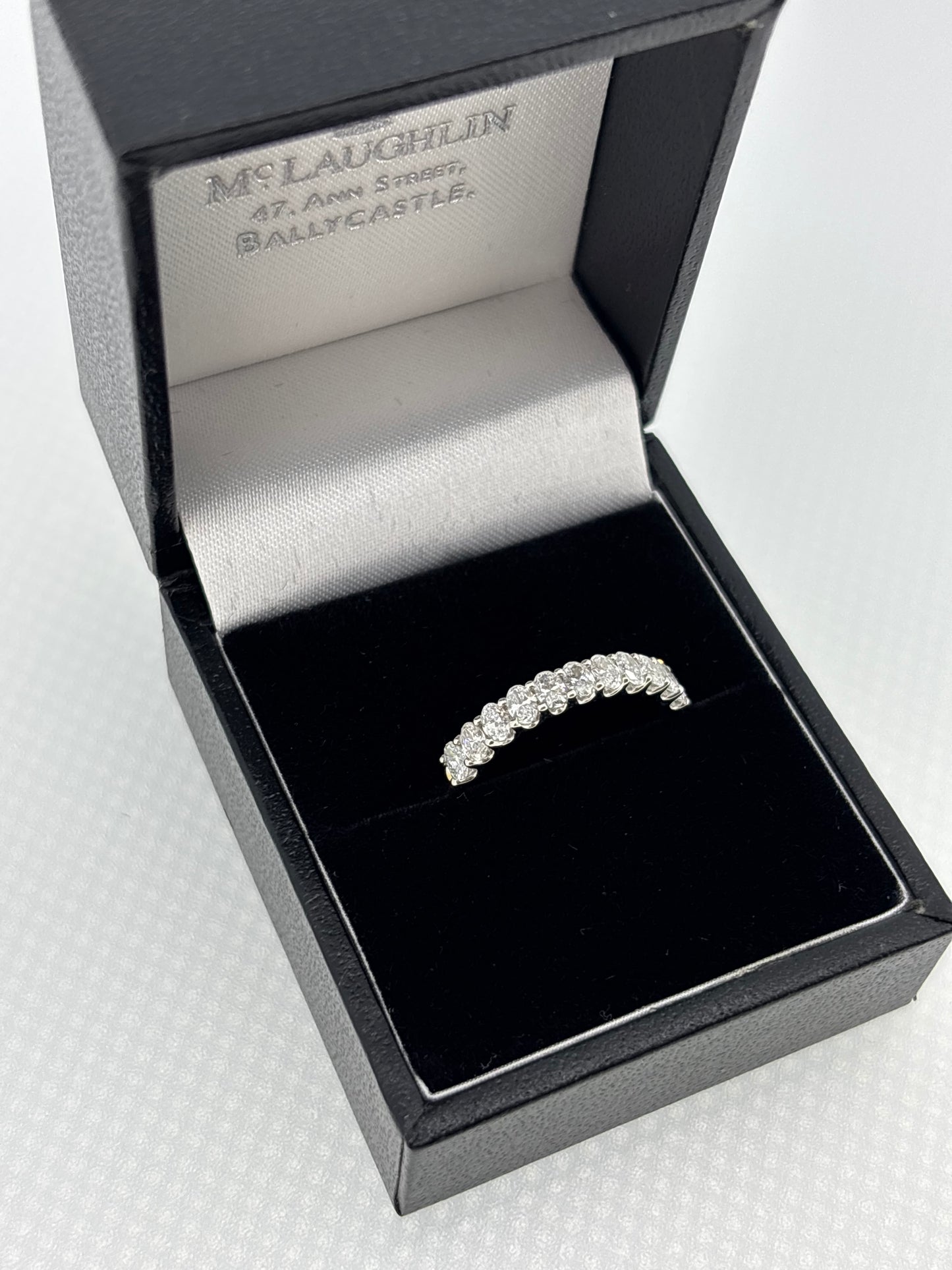 Oval Brilliant-Cut Claw Set Lab-Grown Diamond Ring – Yellow Gold