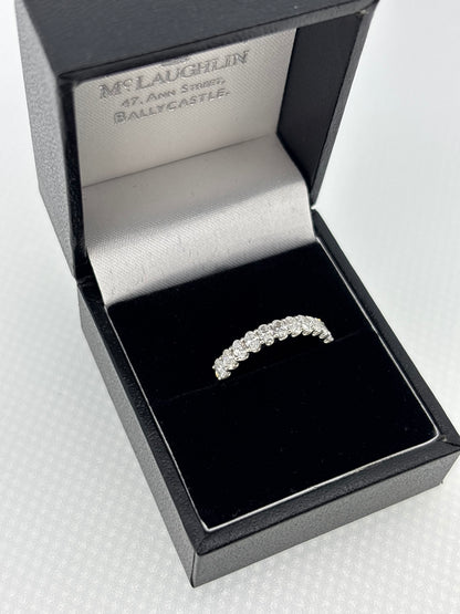 Oval Brilliant-Cut Claw Set Lab-Grown Diamond Ring – Yellow Gold