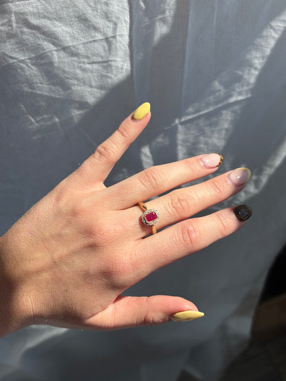 9ct Yellow Gold Ruby & Diamond Halo Ring