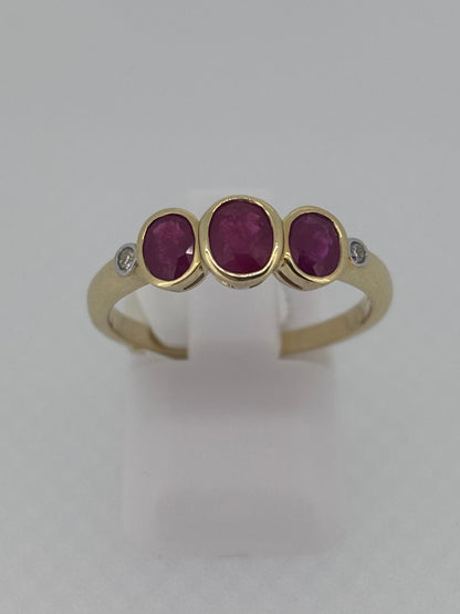 9ct Yellow Gold Three Stone Oval Ruby & Diamond Ring