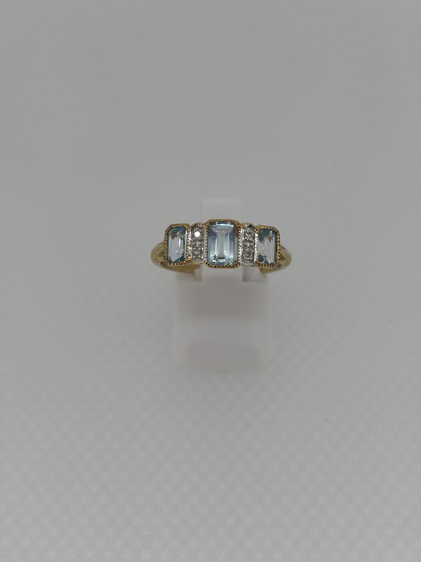 9ct Yellow Gold Blue Topaz & Diamond Ring