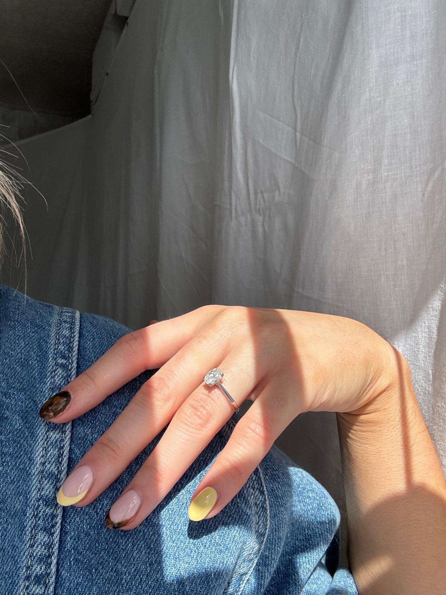 Solitaire Oval-Brilliant Cut Lab-grown Diamond Ring – Platinum band