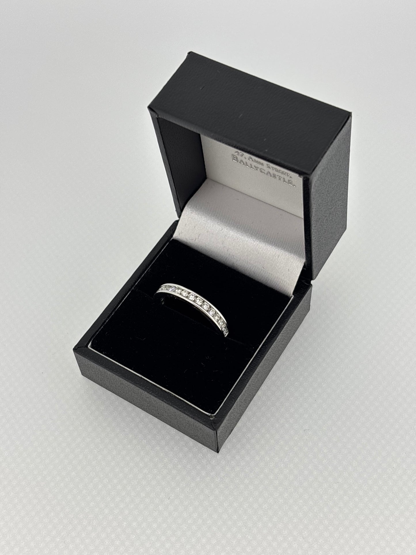 Channel-Set Diamond Ring in 9ct White Gold – Lab Grown Diamond