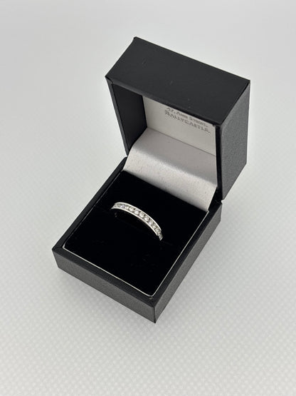 Channel-Set Diamond Ring in 9ct White Gold – Lab Grown Diamond