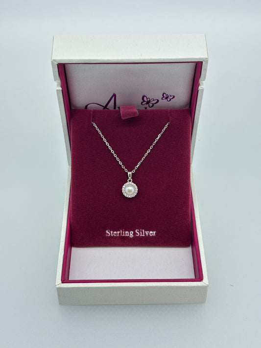 Children's Silver pearl/cz necklace
