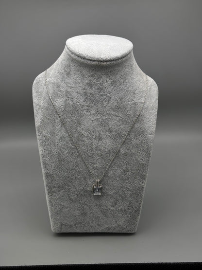 Karen Sampson silver necklace with cubi zirconia stone pendant