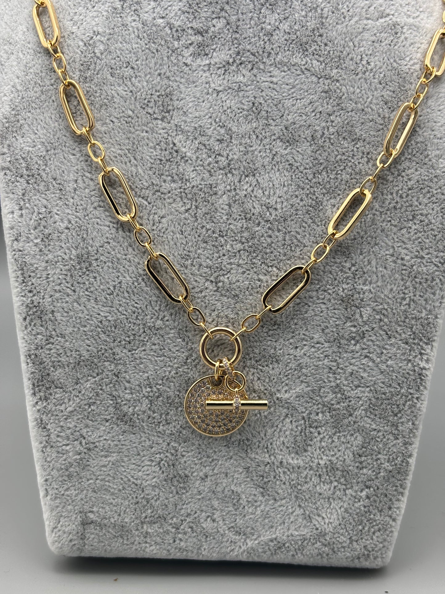 Solute gold link necklace T-bad style / cz pendant