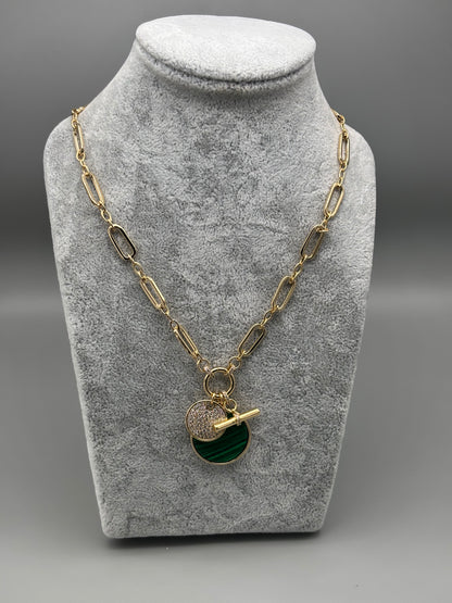 Absolute gold link necklace with T-bar / cz/ green malachite charms