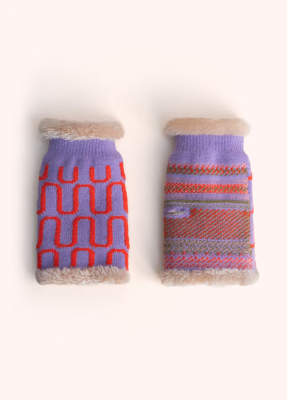 Luna Wrist Warmers in Lilac