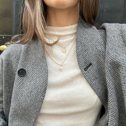 Wave Necklace in Gold