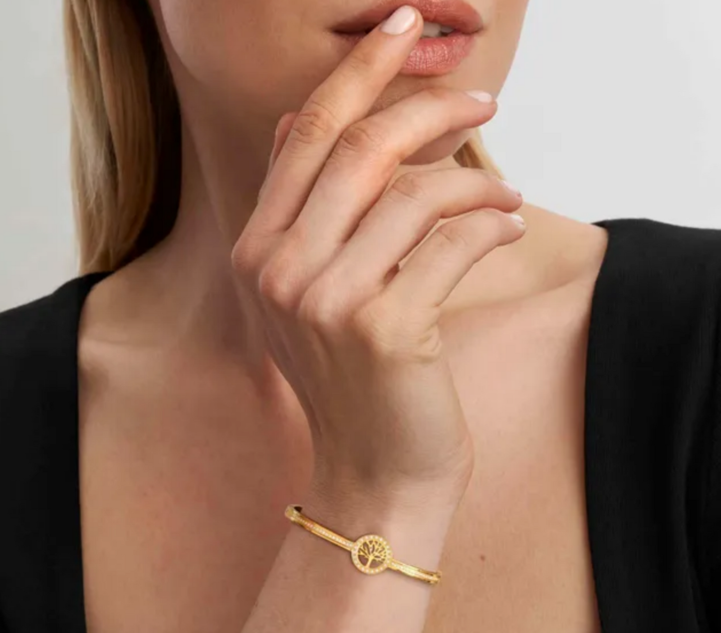 Pretty Bangles bracelet with Tree of Life