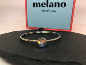 MelanO Viv Bangle with Hexagon stone