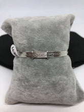Load image into Gallery viewer, Sterling Silver Baby Bangle with Pink stone 09
