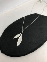 Load image into Gallery viewer, Feather Necklace &amp; Earring set
