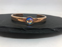 Load image into Gallery viewer, Melano Rosegold Bangle &amp; Stone
